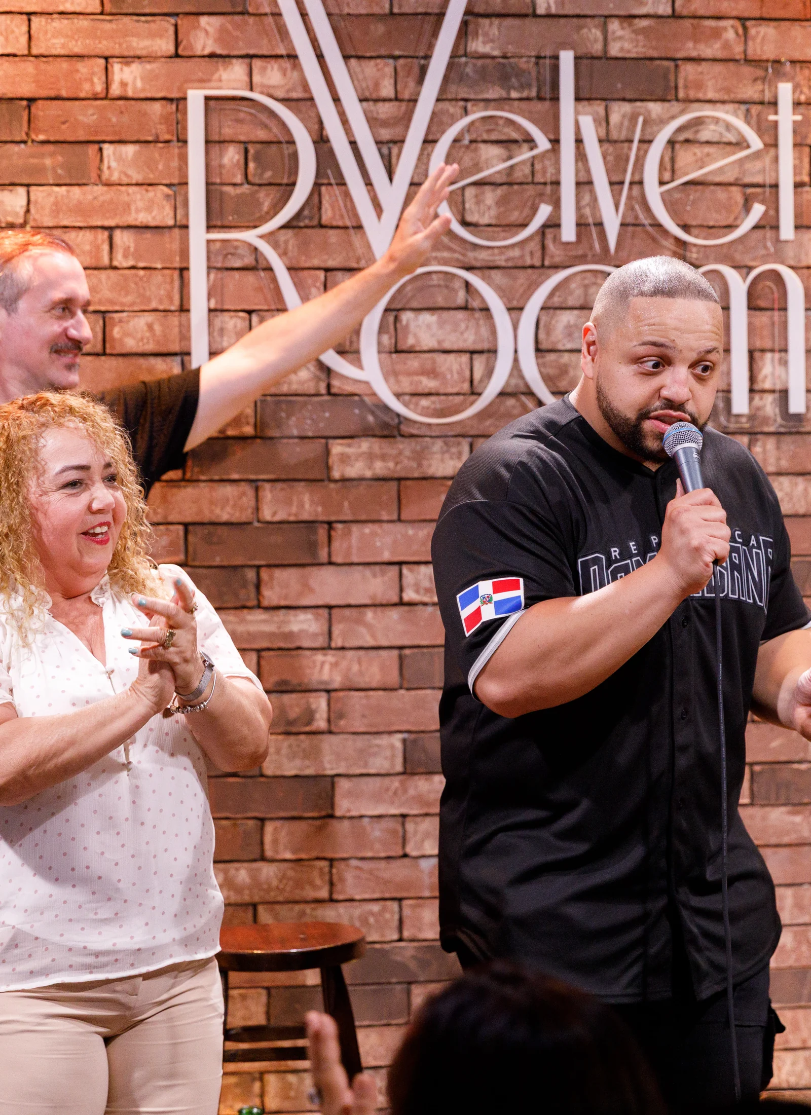 Comedia en vivo en Velvet Room